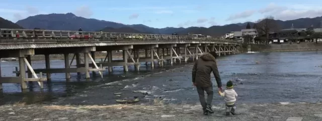 京都の嵐山・渡月橋